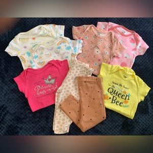 Baby girl 6-9 Months bundle of 6 short sleeve onesies & 2 pants -bodysuits